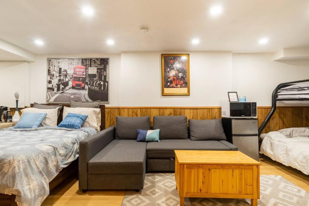 多伦多 Big Oasis Studio Near Airport Yyz酒店 外观 照片